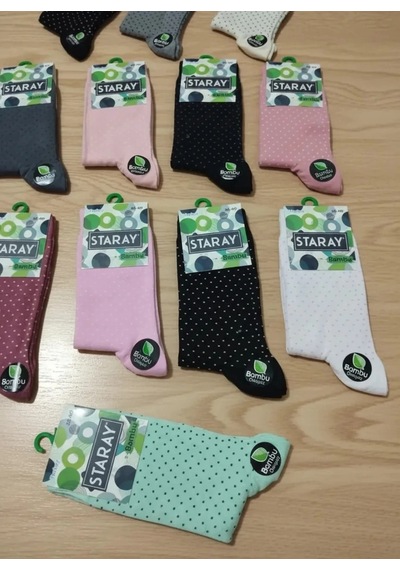 Efemicgiyimstore Bambu Bayan Karışık Renkli Dikişsiz Mevsimlik Uzun Çorap 12'li Paket Çok Renkli Efemicgiyimstore Bambu Bayan Karışık Renkli Dikişsiz Mevsimlik Uzun Çorap 12'li Paket Çok Renkli