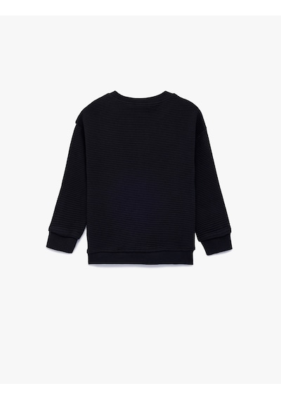 Koton Bisiklet Yaka Uzun Kollu Pamuklu Oversize Sweatshirt Lacivert 6smb10096tk Lacivert