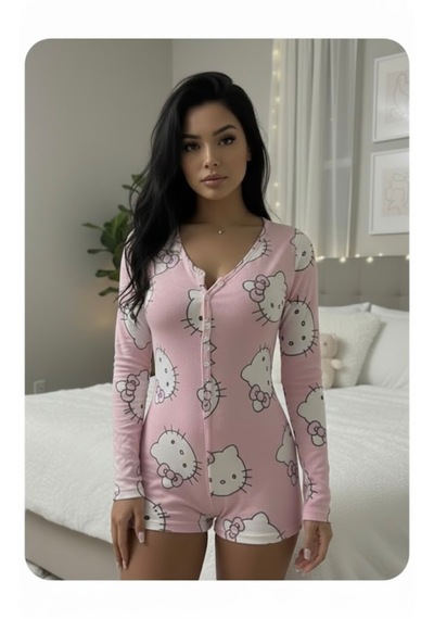 Trend Dokunuş Kadın Pamuklu Hello Kitty Desenli Düğmeli Uzun Kollu Şortlu Gecelik Tulum Pembe - Beyaz