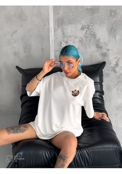 Kadın Kısa Kol Yazlık Tişört Bisiklet Yaka Kuru Kafa Baskılı T-shirt - Beyaz