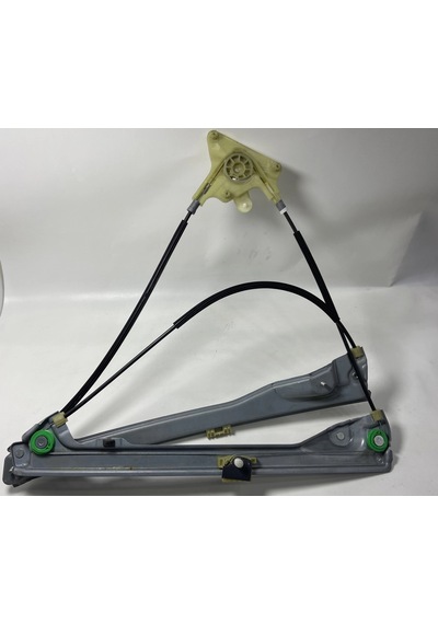 Sol Ön Cam Krikosu Renault Laguna 3 807010002r Mais