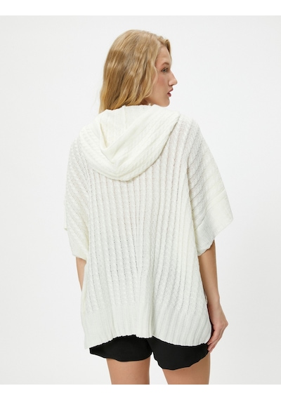 Koton Oversize Triko Panço Kapüşonlu Kısa Kollu Örgü Desenli Ekru 4wal90028ht Ekru
