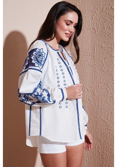 Lela Nakışlı Oversize Fit Pamuklu V Yaka Bayan Gömlek 676242 Ekru