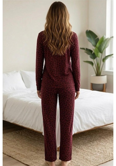 Siyah İnci Bordo Siyah Leopar Baskılı Düğmeli Örme Pijama Takım 7611 Bordo Leopar Siyah İnci Bordo Siyah Leopar Baskılı Düğmeli Örme Pijama Takım 7611 Bordo Leopar