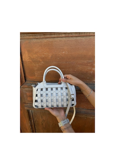 Just Polo Kadın Yeni Sezon Örgü Detaylı Ayarlanabilir Askılı Şık Çapraz El & Omuz Çantası Ebat : 26 X 17 Cm Rugan Taş