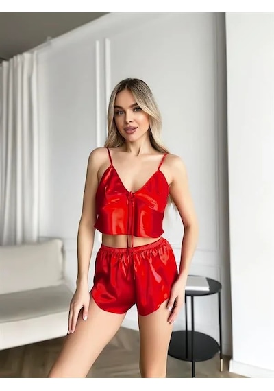 Veraura Lifestyle Kadın Kırmızı İnce Askılı Saten Şortlu Takım
