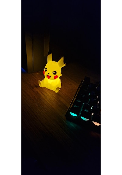 Pokemon Pilli Pikachu Masa Lambası