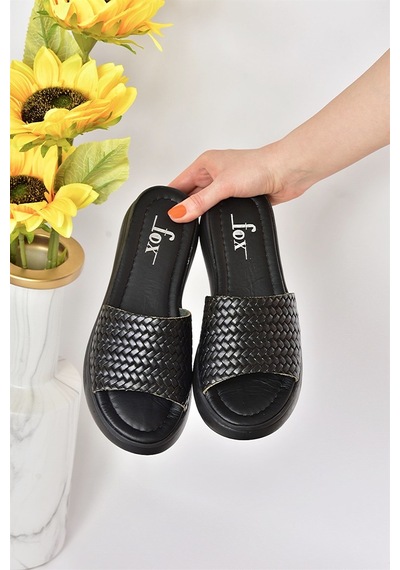 Fox Shoes Siyah Hakiki Deri Kalın Bantlı Örgü Modelli Günlük Kadın Terlik M291850003