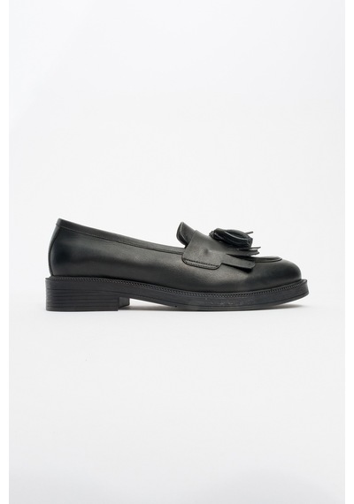 Luvishoes Milina Siyah Cilt Püsküllü Hakiki Deri Kadın Loafer Ayakkabı Siyah Cilt