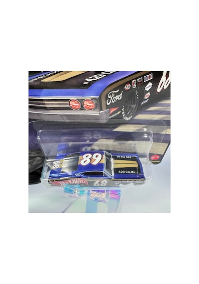 Premium Boulvard 69 Ford Torino Talladega 1:64 Model Araba