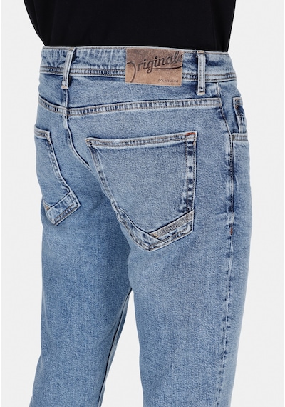 Colin's Colins 044 Karl Straight Fit Düşük Bel Düz Paça Erkek Denim Jean Pantolon Cl1073391 Cl1073391 Q1.v1 Dn41276 Denim Colin's Colins 044 Karl Straight Fit Düşük Bel Düz Paça Erkek Denim Jean Pantolon Cl1073391 Cl1073391 Q1.v1 Dn41276 Denim