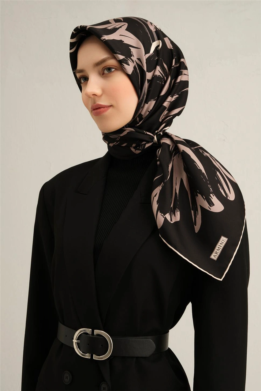 Armine Çiçek Desenli Saf İpek Twill Eşarp 9322d 13 Siyah