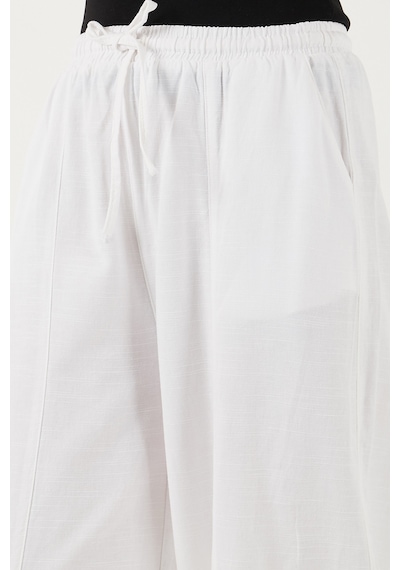 Lela Pamuklu Relaxed Fit Normal Bel Daralan Paça Bayan Pantolon 668Yp5198 Beyaz