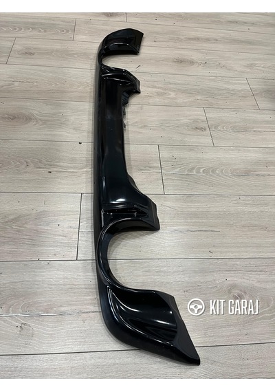 Kit Garaj Renault Clio 5 2018-2025 Difüzör Plastik Boyalı