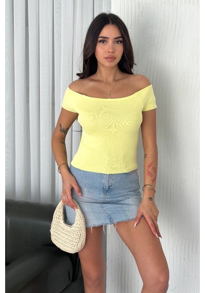 Femelle Kadın Sarı Standart Beden Triko Crop Bluz