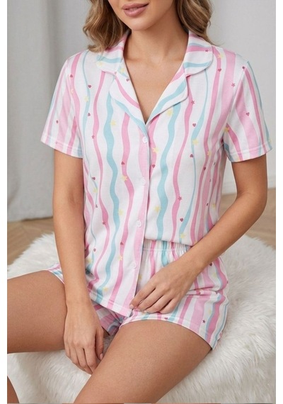Yıldız Ve Kalp Desenli Çizgili Düğmeli Şortlu Pijama Takımı 4606 -çok Renkli Çok Renkli Yıldız Ve Kalp Desenli Çizgili Düğmeli Şortlu Pijama Takımı 4606 -çok Renkli Çok Renkli