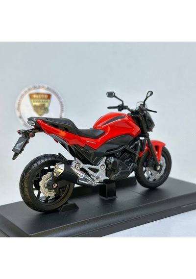 Honda Nc750s 1:18 Diecast Model Motosiklet