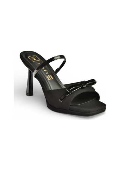 Fox Shoes Y518710204 Siyah Kumaş İnce Topuklu Kadın Terlik Siyah