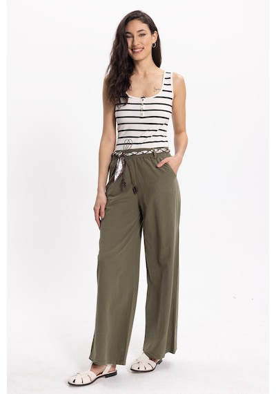 Tudors Kadın Slim Fit Dar Kesim Pamuklu Askılı Kare Yaka Çizgili Beyaz Crop-50313