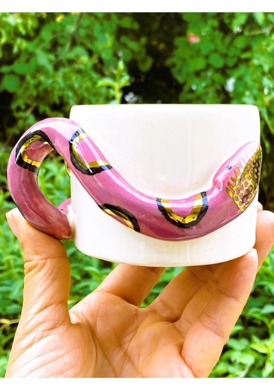 24 Ayar Altın Işlemeli, Yılan Kabartmalı, El Yapımı, Hediyelik Mug 220 Ml, Snake Mug Beyaz - Çok Renkli