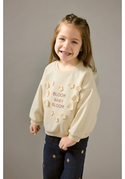 Defacto Kız Bebek Oversize Geniş Kalıp Bisiklet Yaka Çiçekli Nakışlı İçi Yumuşak Tüylü Sweatshirt G6837a525cwbg31 Bej-bg31