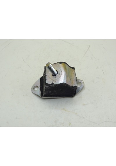 Renault 9 Şanzıman Takozu 7702257836