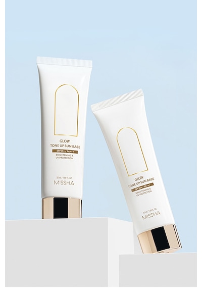 Missha Glow Sun Base Aydınlık ve Işıltılı Görünüm Sunan Nemlendirici Baz SPF50+ 50 ML