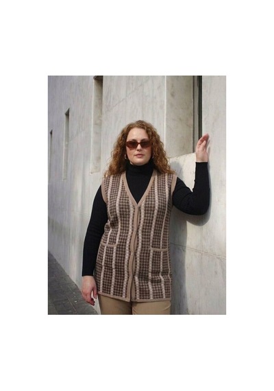 Onno Style Women Büyük Beden Kazayağı Desen Renkli Çelik Örgü Triko Kadın Yelek Krem