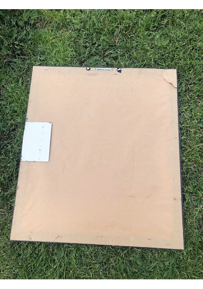 Vintage Plastik Çerçeveli Desenli Ayna 58,5X67,5Cm Hasarlı - Deko