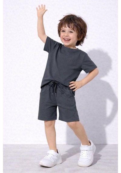 Cg Kids Kabartma Enjeksiyon Baskılı Tshirt & Yandan Cepli Şort Alt Üst Takım Süper Kalite Kumaş Gri Cg Kids Kabartma Enjeksiyon Baskılı Tshirt & Yandan Cepli Şort Alt Üst Takım Süper Kalite Kumaş Gri