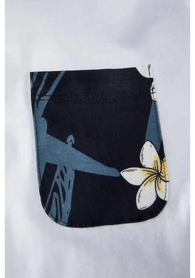 Jack & Jones Jjhawaıı Pocket Tee Beyaz Erkek Çocuk Kısa Kol T-shirt 000000000102257596 Beyaz Jack & Jones Jjhawaıı Pocket Tee Beyaz Erkek Çocuk Kısa Kol T-shirt 000000000102257596 Beyaz