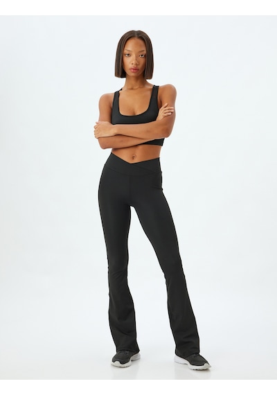 Koton İspanyol Paça Spor Tayt Yüksek Bel Dikiş Detaylı Slim Fit Siyah 5wak40275nk Siyah