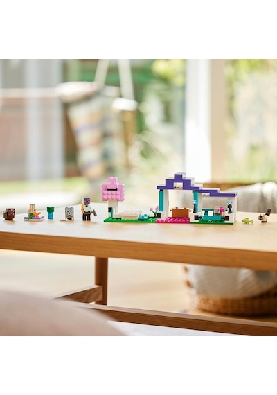 LEGO® Minecraft Hayvan Barınağı 21253 7+ Yaratıcı Oyuncak Yapım Seti - 206 Parça