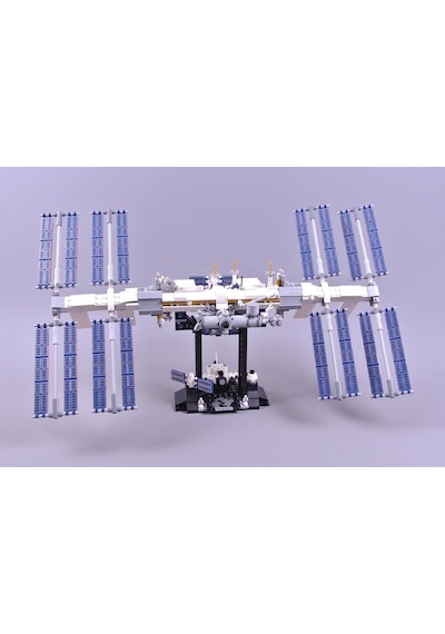 LEGO® Ideas 21321 International Space Station ISS 864 Parça