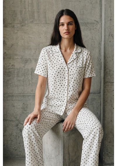 Norcia Sports V Yaka Düğmeli Casual Kar Beyaz Pijama Takımı Çok Renkli - 929322358 Çok Renkli - 929322358 Çok Renkli Norcia Sports V Yaka Düğmeli Casual Kar Beyaz Pijama Takımı Çok Renkli - 929322358 Çok Renkli - 929322358 Çok Renkli
