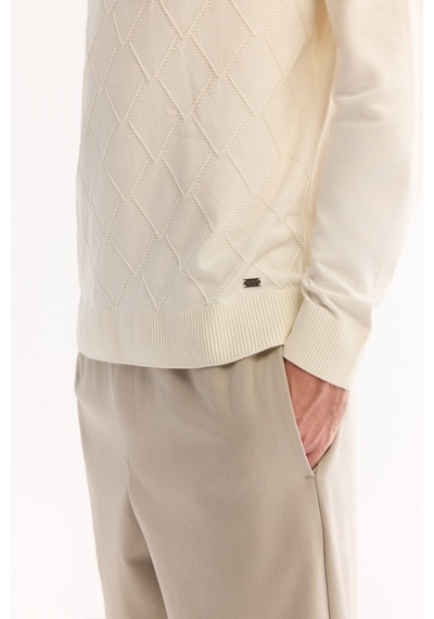 Avva Erkek Ekru Bisiklet Yaka Soft Touch Dokulu Triko Regular Fit Kazak A52y5028