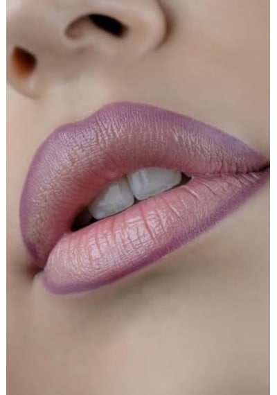 Uzun Süre Kalıcı Dağılma Yapmayan Nemlendirici Dudak Kalemi - Lipliner Pencil 22 Coctail 0