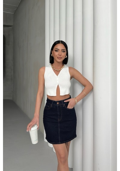 Dar Kalıplı Normal Belli Cepli Ve Astarsız Kısa Boy Kadın Kot Etek Mini Slaplı Lacivert Denim Slaplı Lacivert Dar Kalıplı Normal Belli Cepli Ve Astarsız Kısa Boy Kadın Kot Etek Mini Slaplı Lacivert Denim Slaplı Lacivert