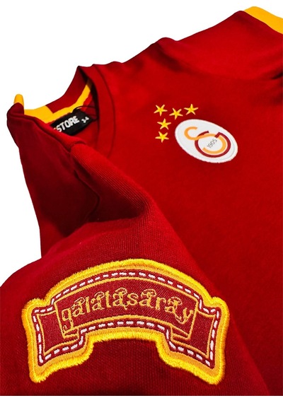 Galatasaray Lisanslı 5 Yıldızlı Kırmızı Basic Çocuk T-shirt Gs Aslan Baskılı Hediyelik Ahşap Kutulu KIrmızı Galatasaray Lisanslı 5 Yıldızlı Kırmızı Basic Çocuk T-shirt Gs Aslan Baskılı Hediyelik Ahşap Kutulu KIrmızı