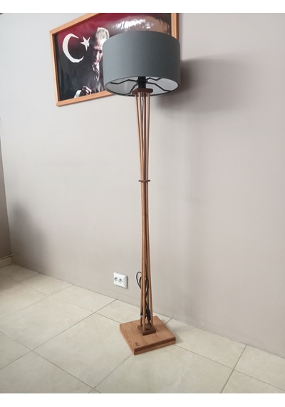 Lambader Ahşap Ayaklı Gri