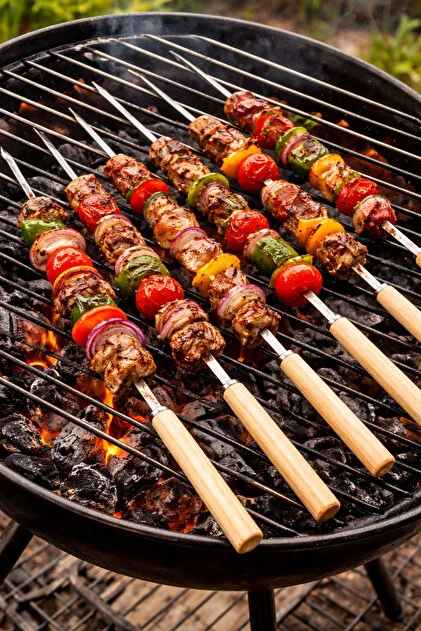 Metal Şiş Seti 6 Adet 32cm Ahşap Saplı Mangal Şiş Takımı Barbekü Şişi Çelik Şiş