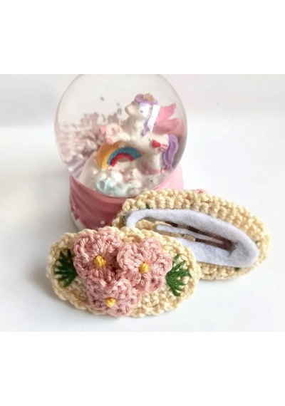 Çocuk Üç Çiçekli Amigurumi Örgü Toka Bej Tek Ebat Çok Renkli