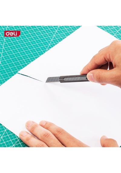Delı Profesyonel Plastik Gövdeli Kırılabilir Maket Bıçağı 9mm Sk5 Sarı Kendinden Kilitli