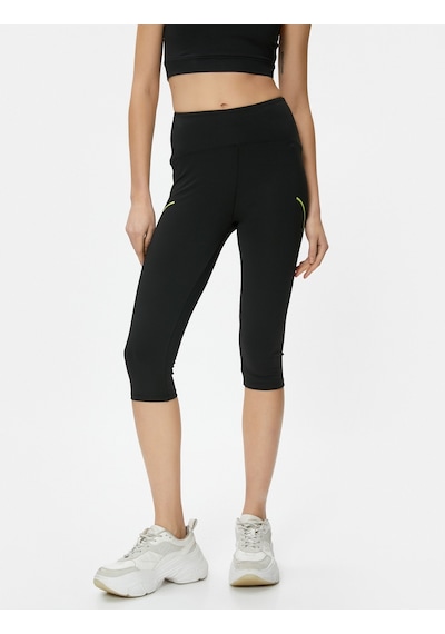 Koton Spor Tayt Çizgi Detaylı Diz Altı Yüksek Bel Dar Kesim Siyah 4sak40091nk 4SAK40091NK999 Siyah Koton Spor Tayt Çizgi Detaylı Diz Altı Yüksek Bel Dar Kesim Siyah 4sak40091nk 4SAK40091NK999 Siyah
