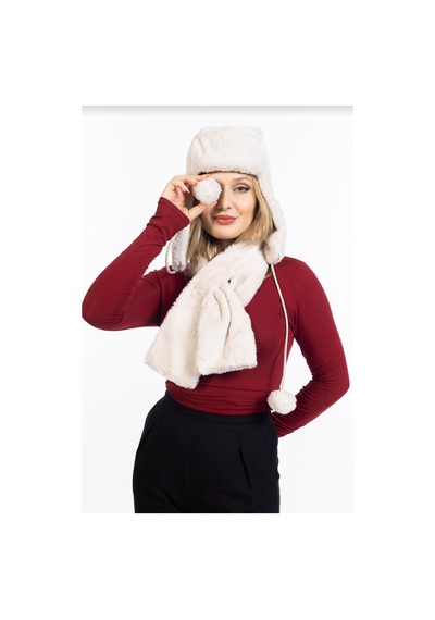 Ladycolor Çantadepo Peluş Kalpak Atıkılı Takım Beyaz