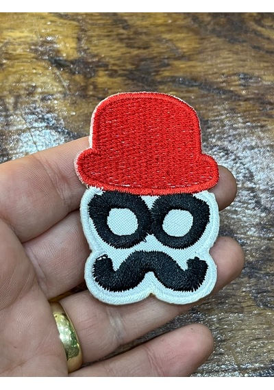 Ütü İle Yapışan Bıyıklı Adam Arma Dikiş Aplike 6x4 Cm