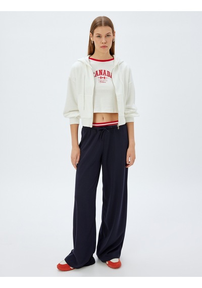 Koton Cepli Uzun Kollu Crop Kapüşonlu Fermuarlı Sweatshirt Ekru 5wak10056ek Ekru