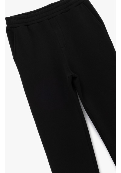 Koton Straight Fit Cep Detaylı Şardonlu Beli Lastikli Kışlık Eşofman Altı Siyah 7wam40002mk Koton Straight Fit Cep Detaylı Şardonlu Beli Lastikli Kışlık Eşofman Altı Siyah 7wam40002mk