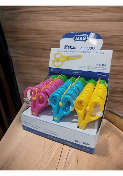 Plastik Korumalı Çocuk Makası Renk Seçmeli