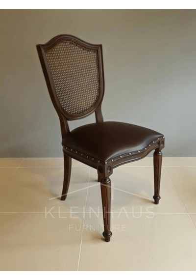 Elegansia Masa Yemek Takımı, 4 Sandalyeli Masa Takımı, Değiştirilebilir Renk Ve Kumaş Ceviz Elegansia Masa Yemek Takımı, 4 Sandalyeli Masa Takımı, Değiştirilebilir Renk Ve Kumaş Ceviz